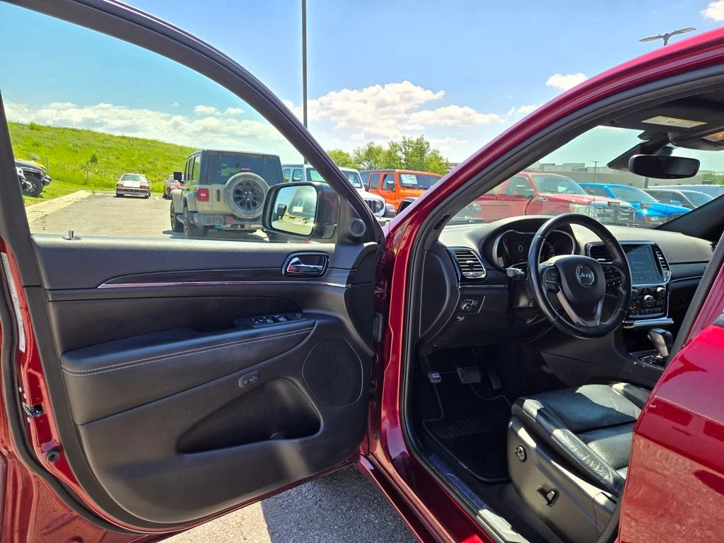 Certified Used 2021 Red Jeep Limited image 14
