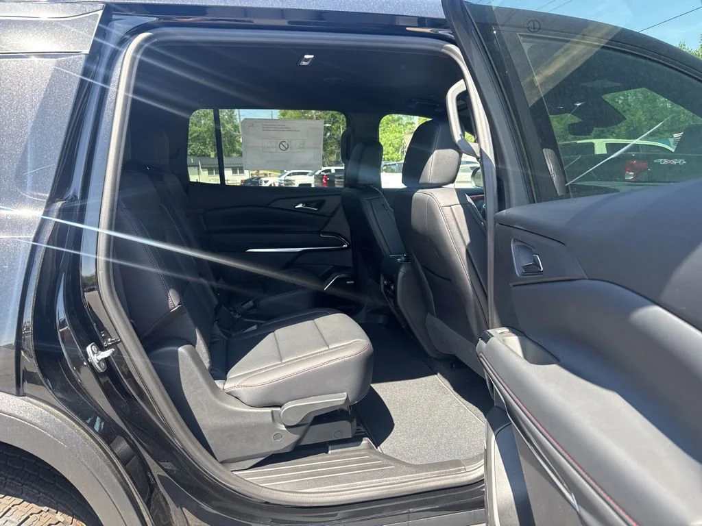 2026 Chevrolet Traverse Z71 - Photo 19