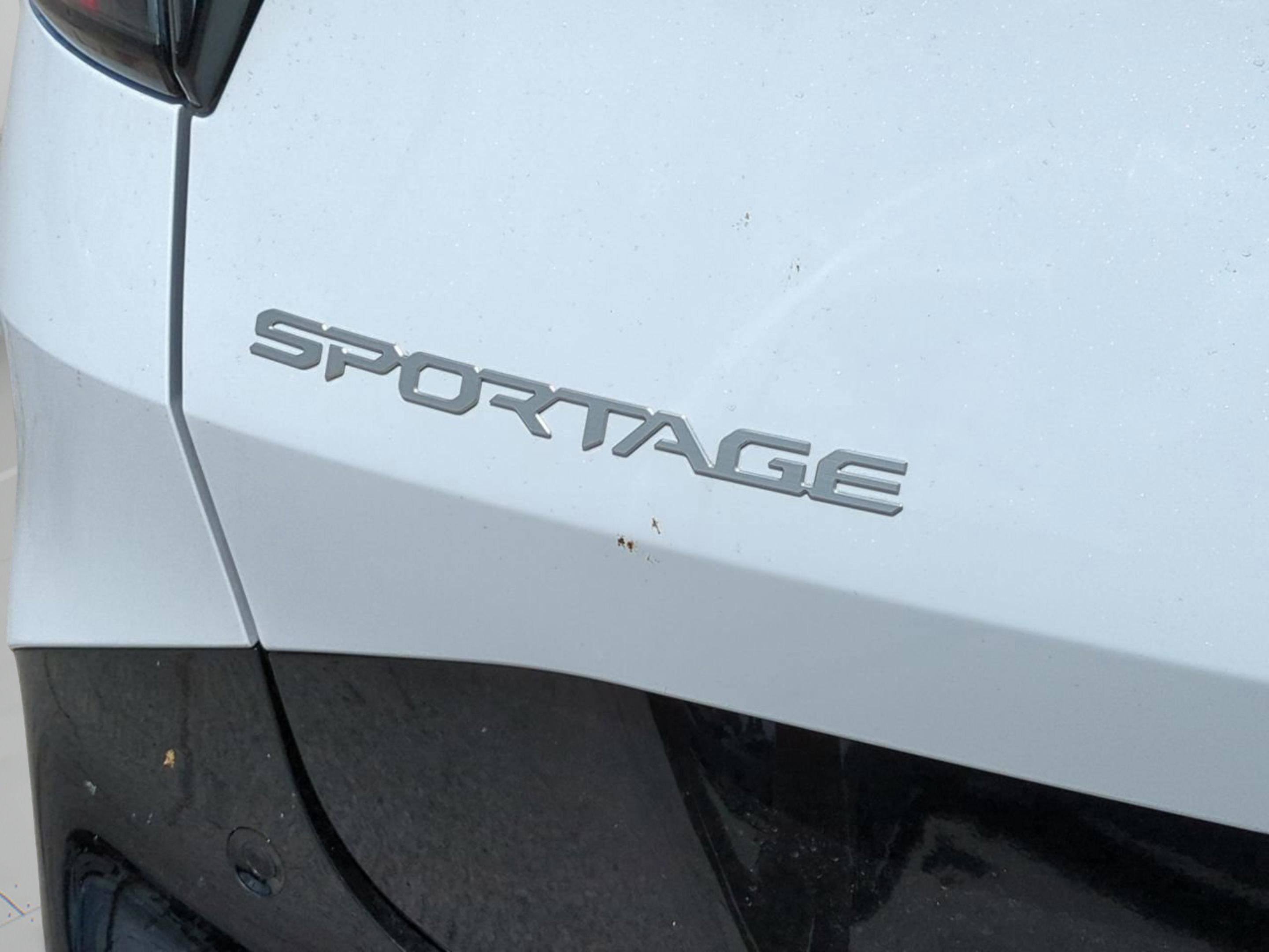 New 2026 Glacial White Pearl Kia SX image 43