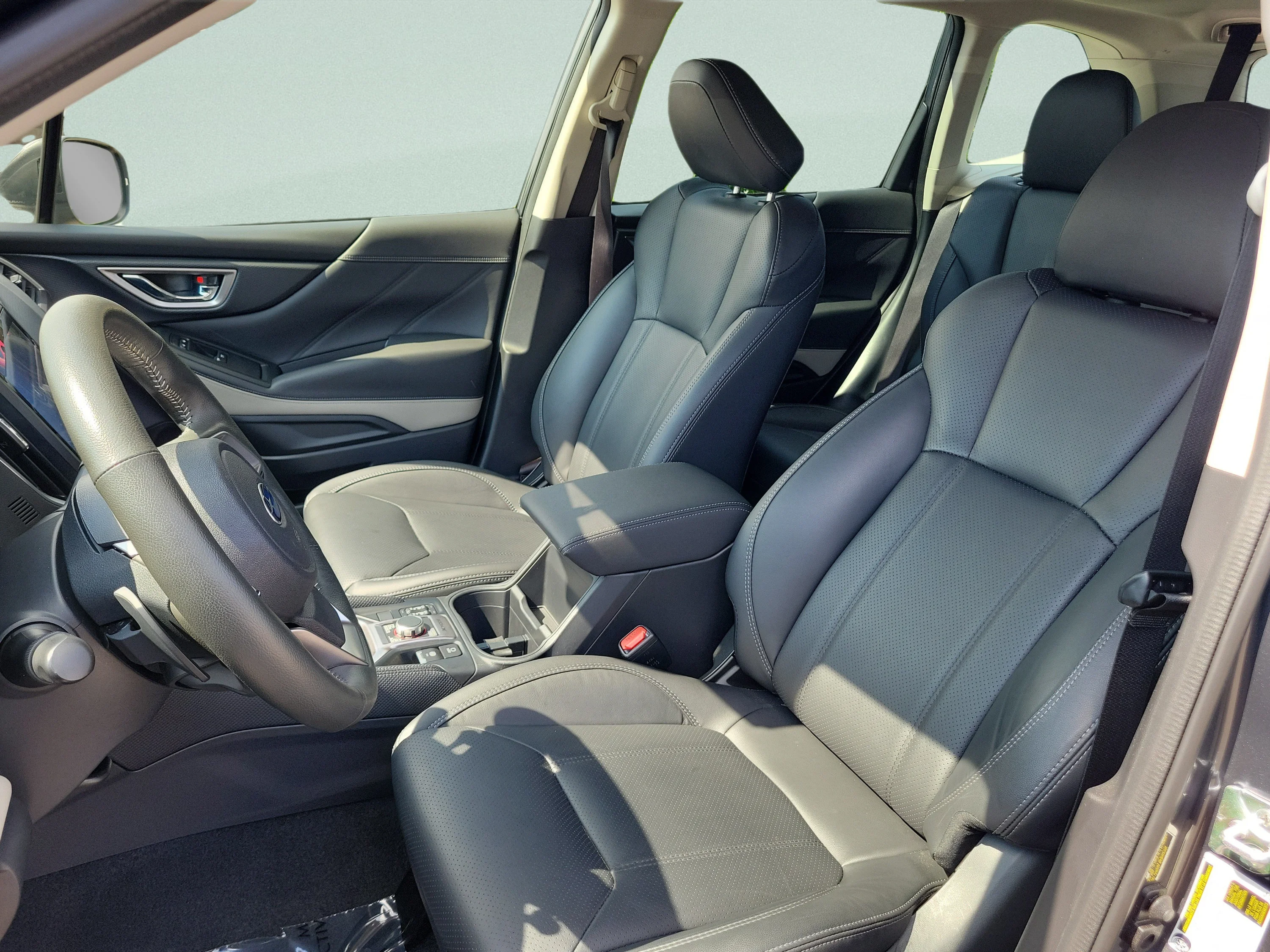 Used 2024 Magnetite Gray Metallic Subaru Limited image 21