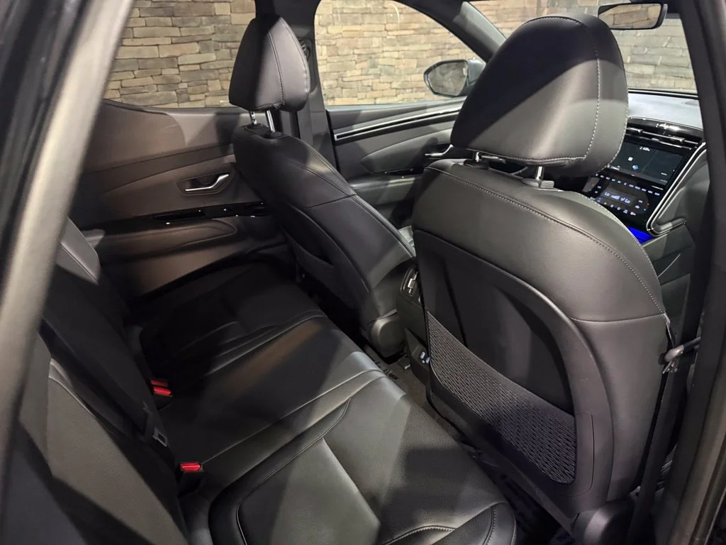 Used 2022 Phantom Black Hyundai Limited image 33