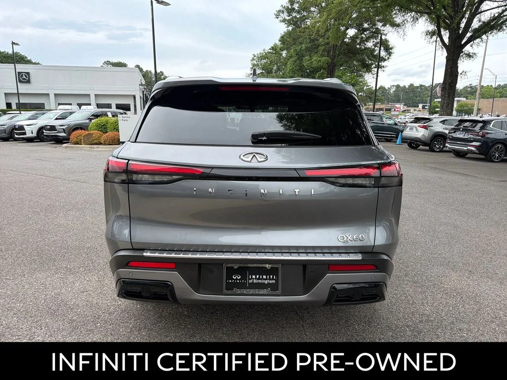Certified Used 2023 Graphite Shadow INFINITI LUXE image 20