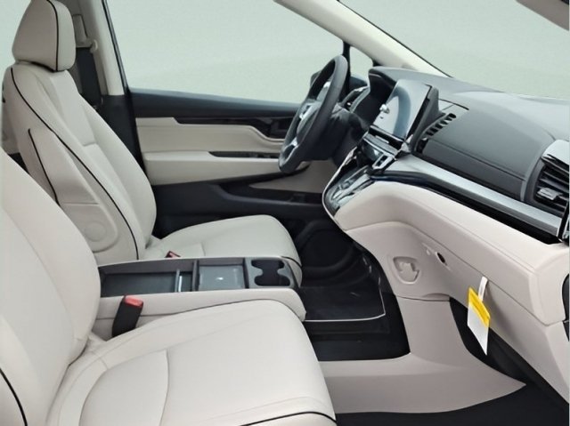 New 2026 Modern Steel Metallic Honda Touring image 15