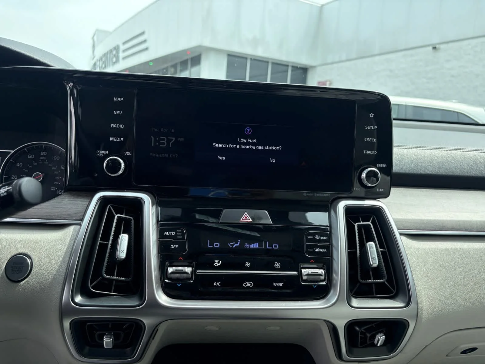 Used 2023 Everlasting Silver Kia X-Line S image 19