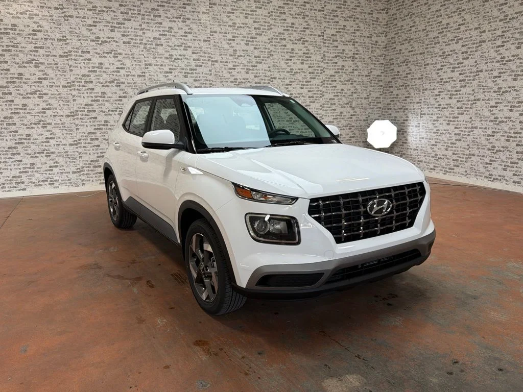 New 2026 Lunar White Hyundai SEL image 1