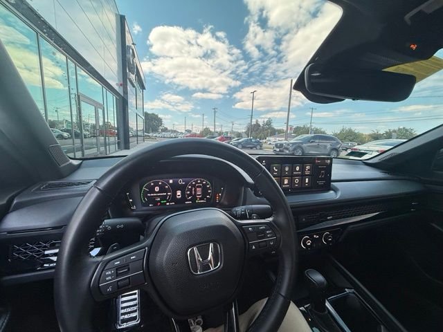 Used 2023 Gray Honda Sport image 23
