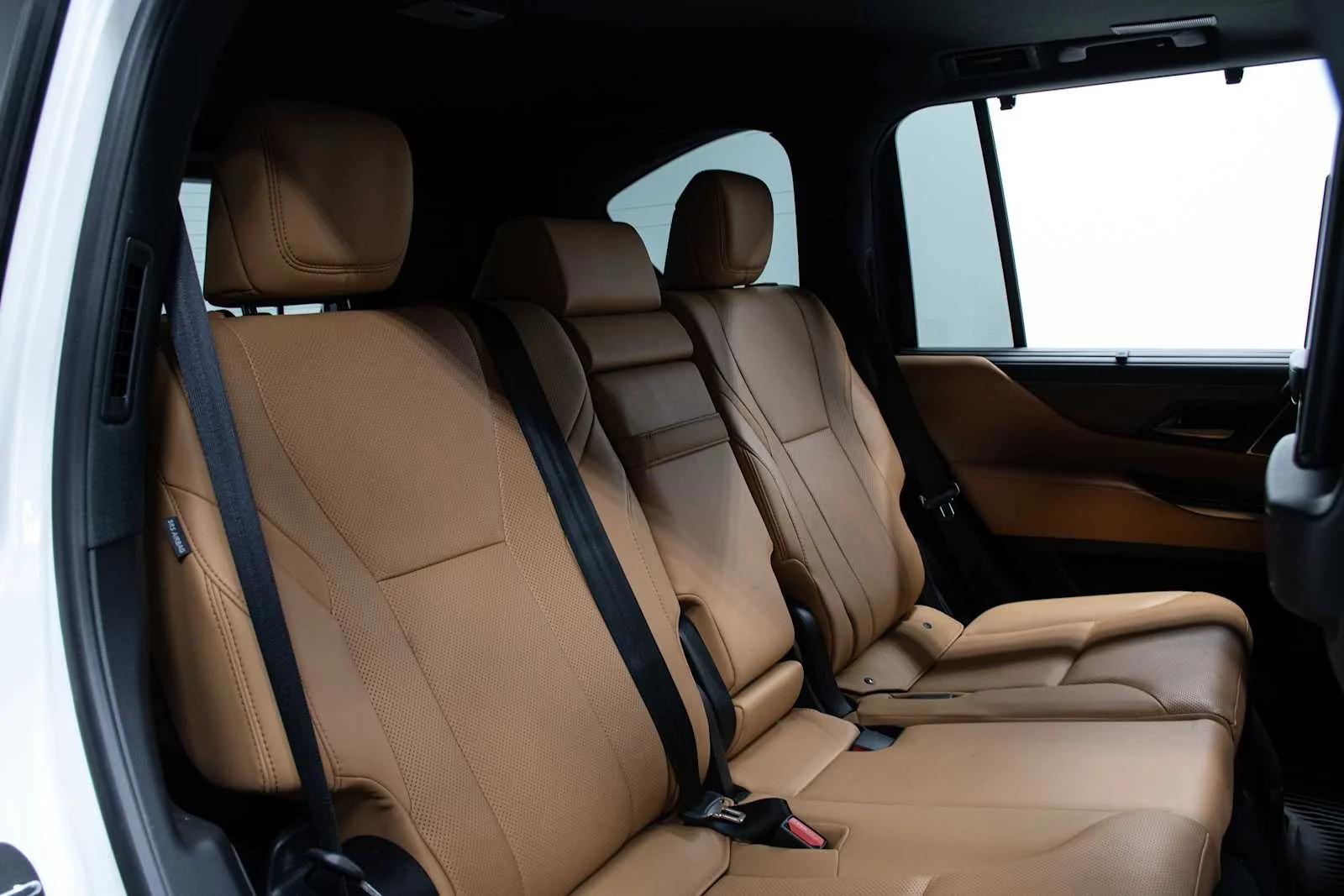 Used 2024 Eminent White Pearl Lexus Luxury image 25