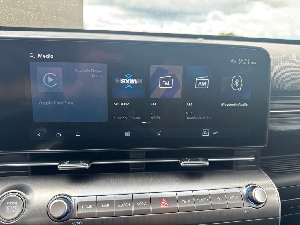 2025 Hyundai Kona Limited - Photo 26