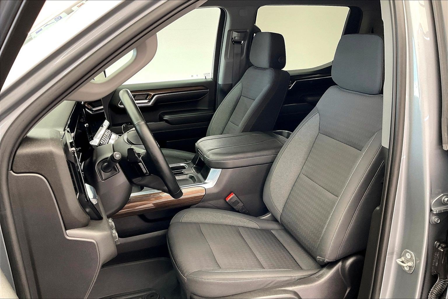 Used 2023 Sterling Gray Metallic Chevrolet LT Trail Boss image 17