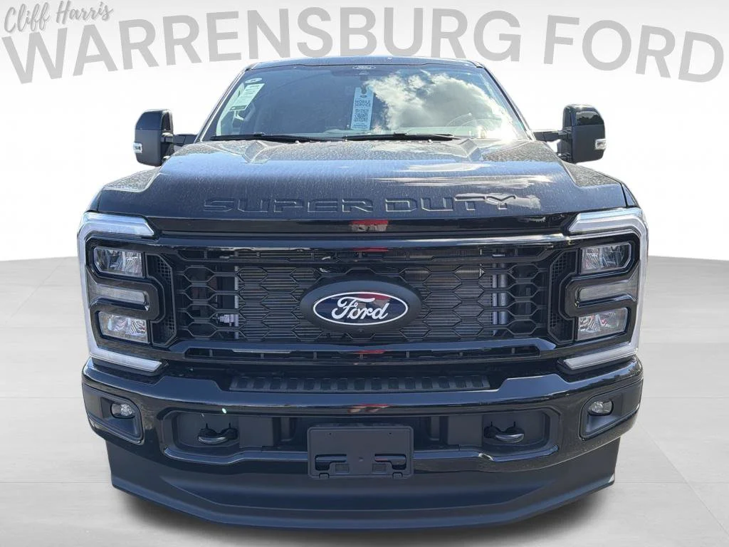 New 2027 Agate Black Metallic Ford F-250® Lariat® image 2