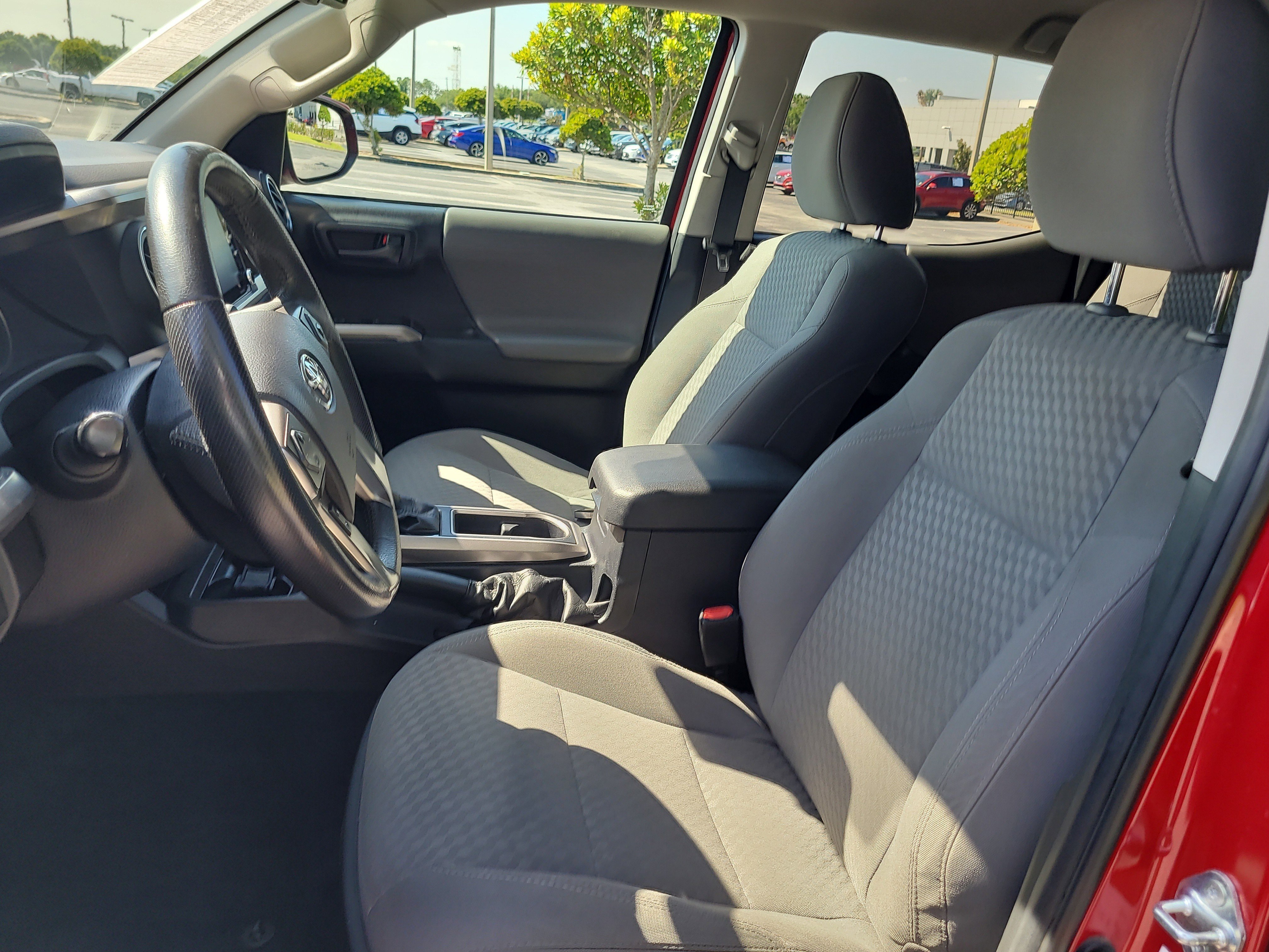 Used 2022 Barcelona Red Metallic Toyota SR5 image 19