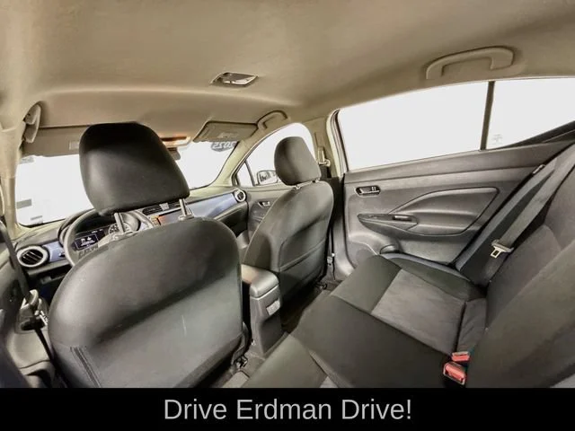 2025 Nissan Versa Sedan SV - Photo 10