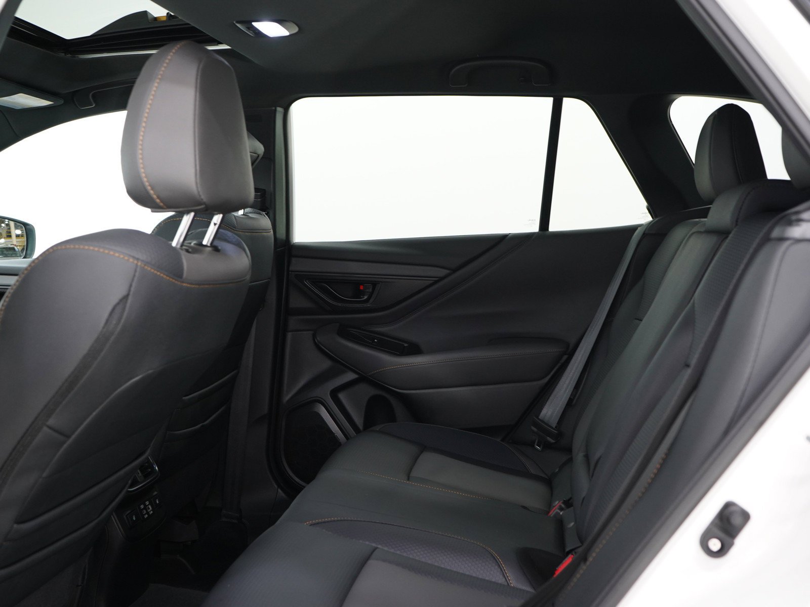 Used 2024 Crystal White Pearl Subaru Wilderness image 15