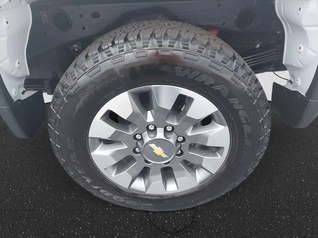 2026 Chevrolet Silverado 2500 HD Custom - Photo 34