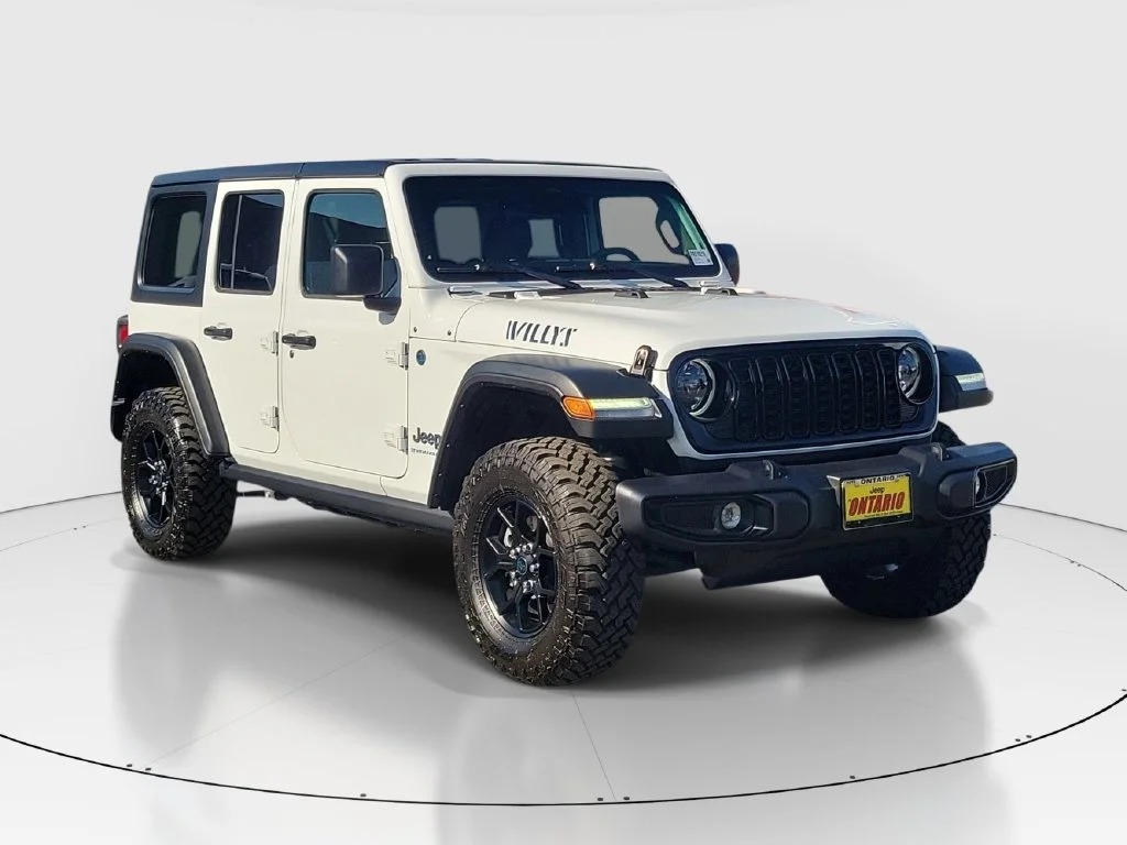 Certified Used 2025 White Jeep Willys 4xe image 30