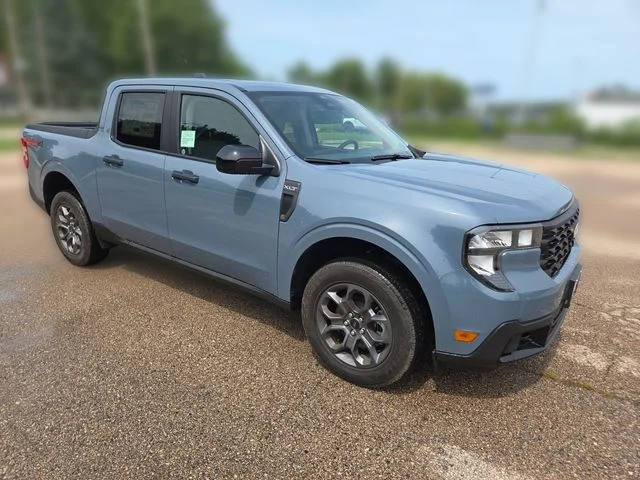 New 2026 Azure Gray Metallic Tri-Coat Ford XLT image 8