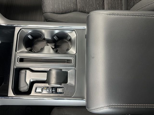 New 2026 Agate Black Metallic Ford XLT image 44