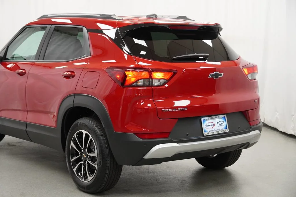 New 2026 Apex Red Chevrolet LT image 37