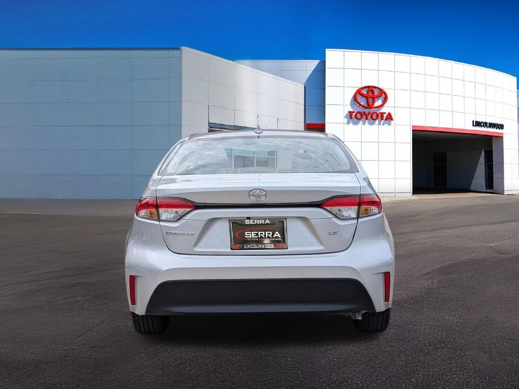 Used 2025 Silver Toyota LE image 13
