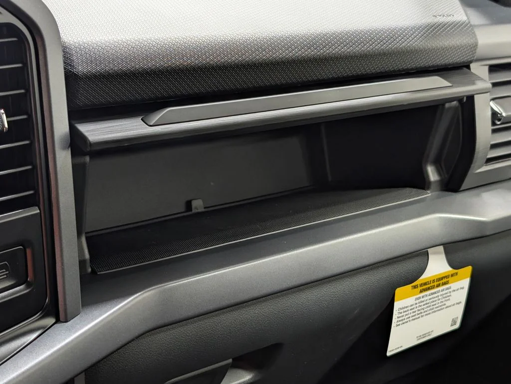 New 2026 Iconic Silver Metallic Ford XLT image 12