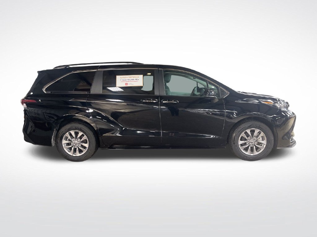 Used 2025 Black Toyota XLE image 7