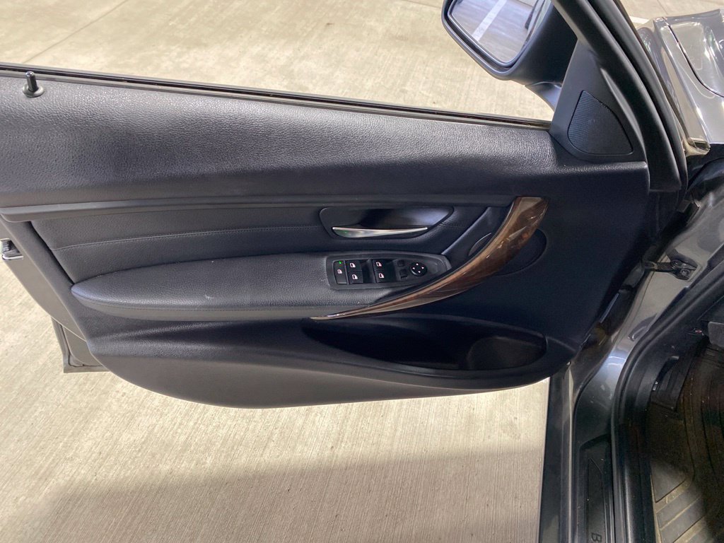 Used 2014 Mineral Gray Metallic BMW 328i image 13