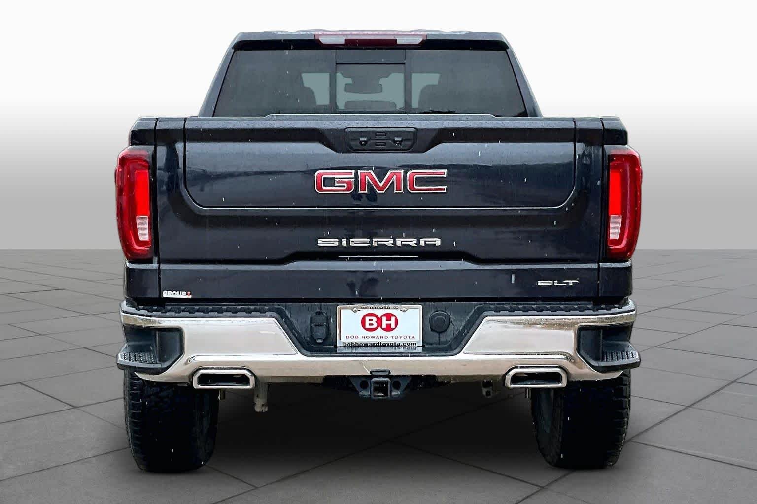 Used 2023 Titanium Rush Metallic GMC SLT image 5