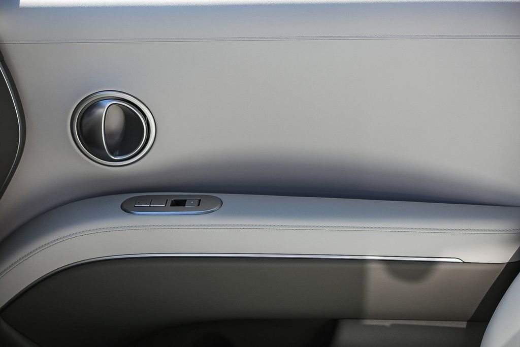 New 2026 Silver Hyundai SEL image 19