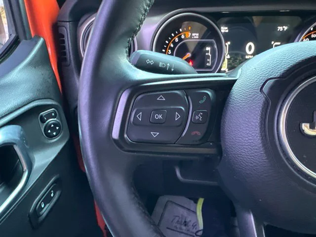 Used 2018 Orange Jeep Unlimited Sport S image 22