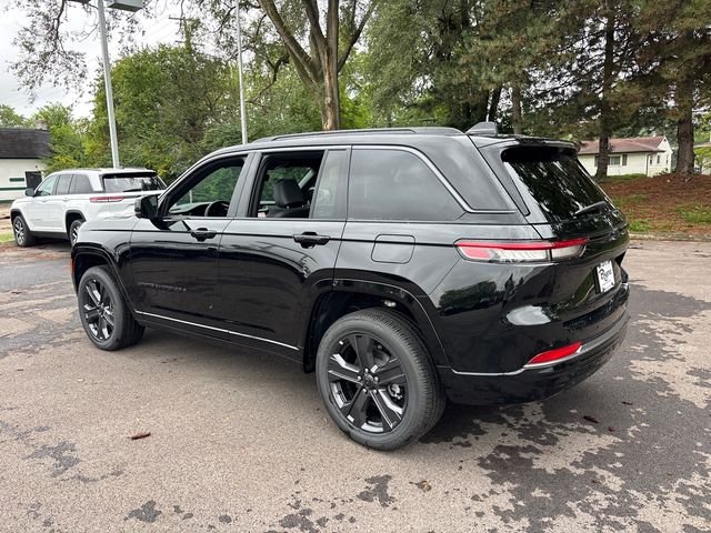 New 2027 High Gloss Black Jeep Limited Reserve image 8