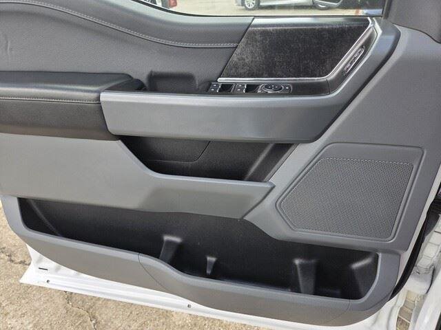 Used 2023 WHITE FORD XLT image 23