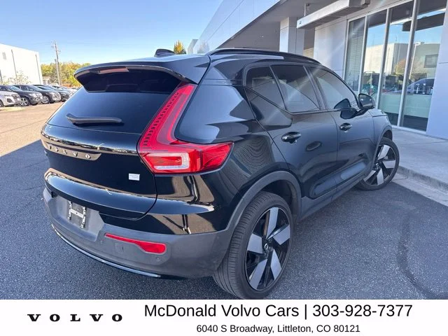 Used 2023 Black Volvo Ultimate image 3
