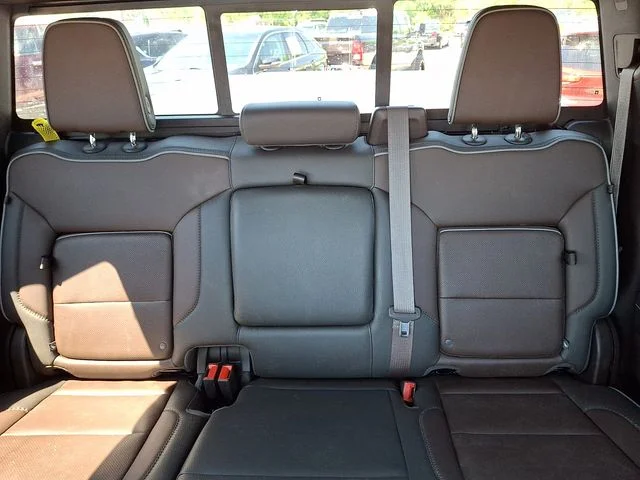 Used 2023 Black GMC Denali image 19