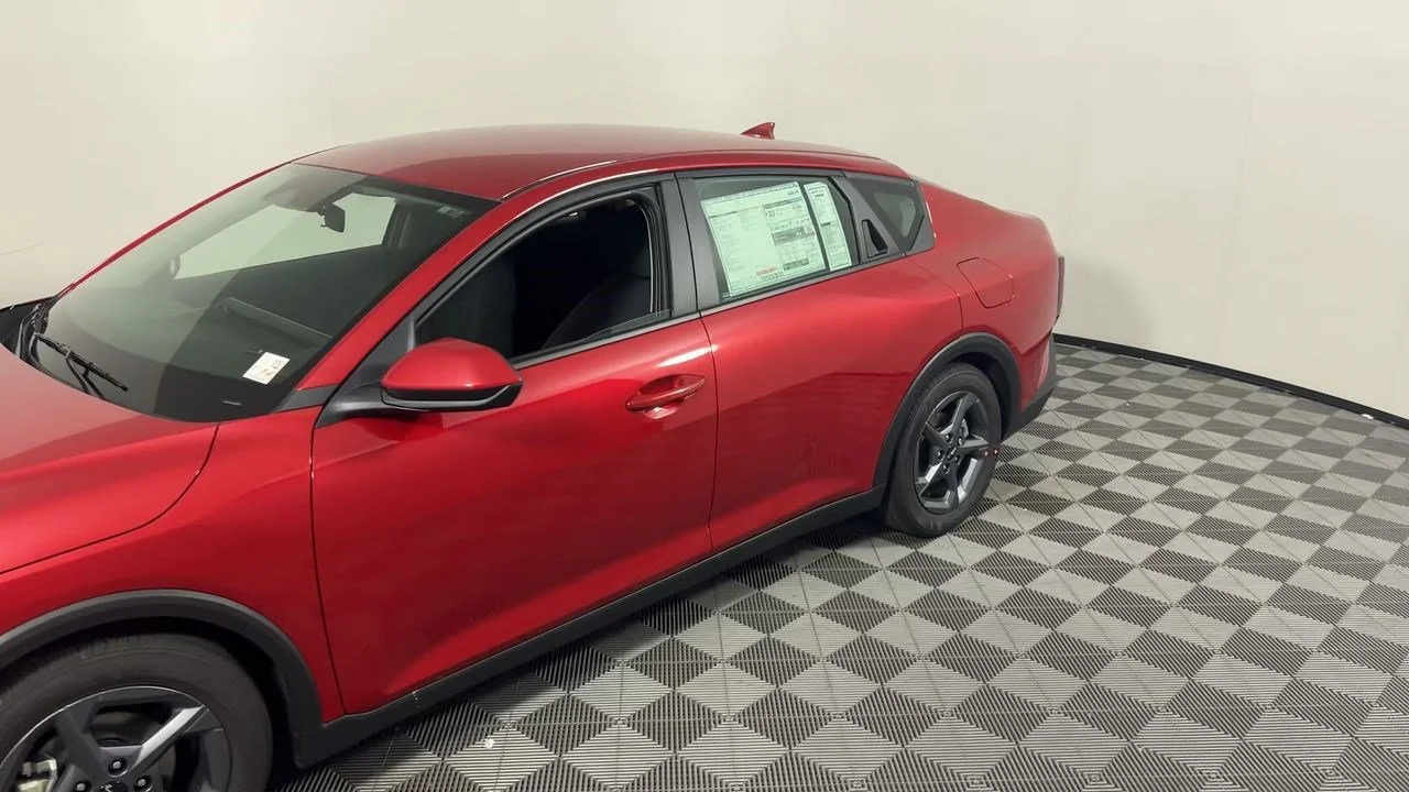 New 2026 Currant Red Kia LXS image 2