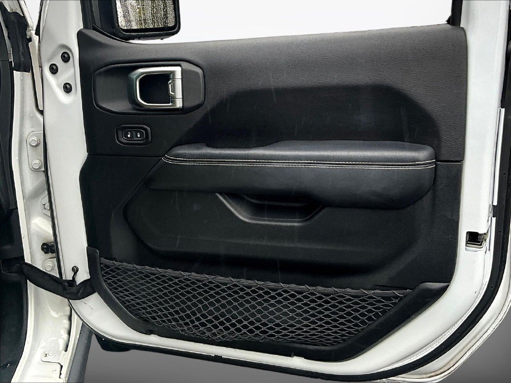 Used 2019 White Jeep Unlimited Rubicon image 29