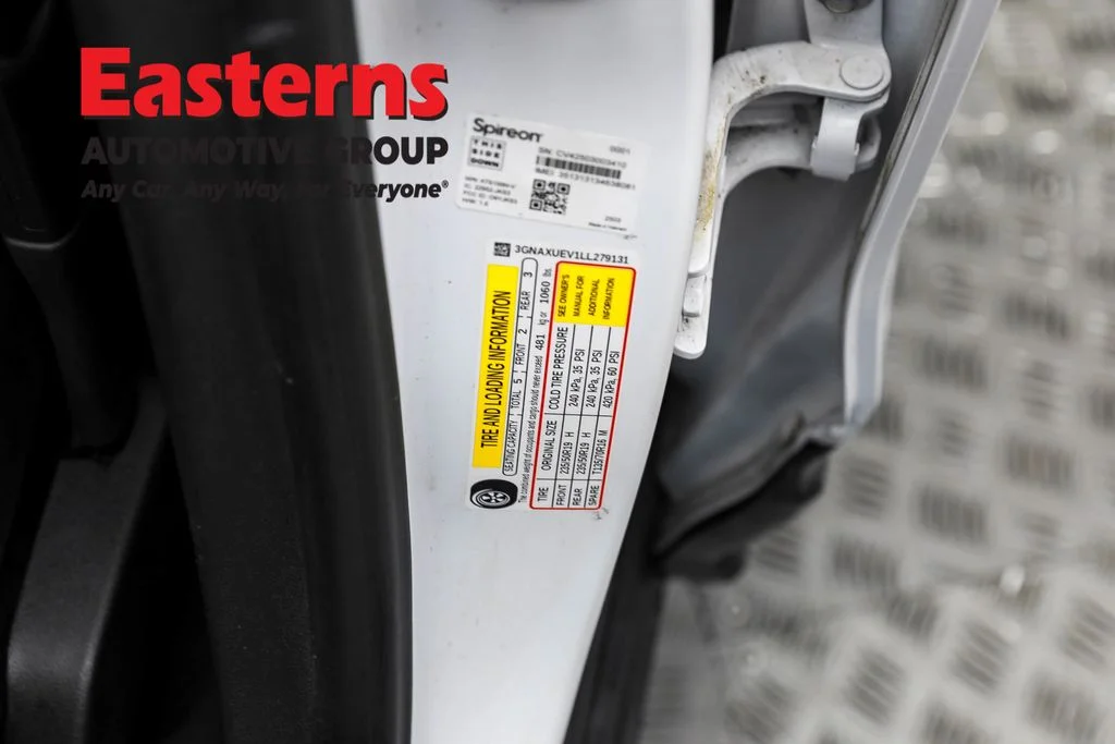 Used 2020 White Chevrolet LT image 34