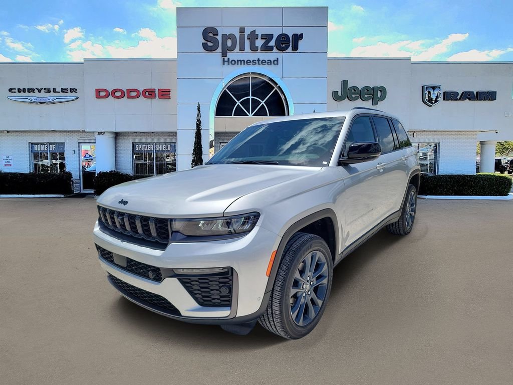 New 2026 Silver Zynith Exterior Paint Jeep  image 4