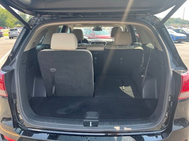 Used 2020 Black Kia EX image 4