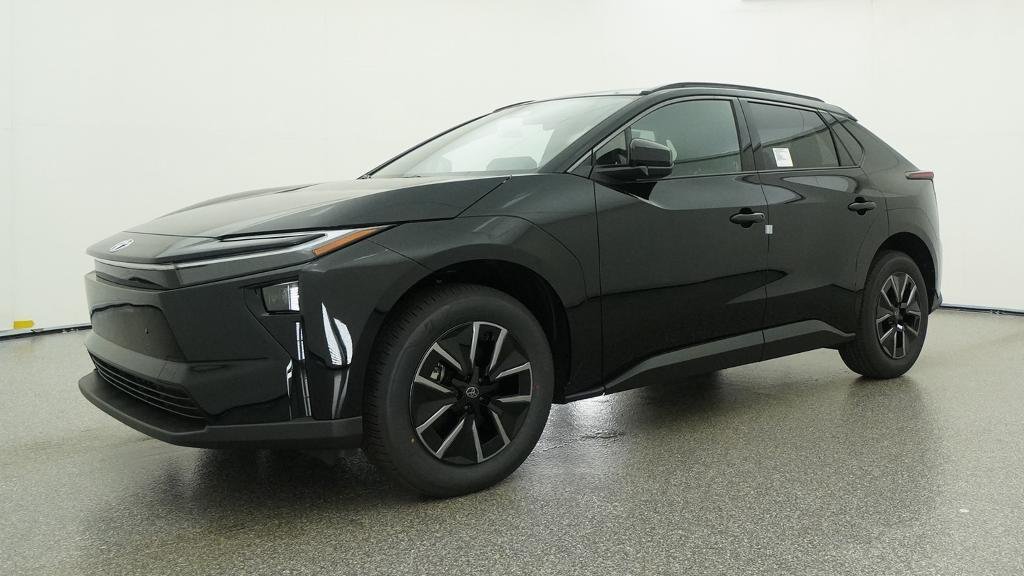 New 2026 Midnight Black Metallic Toyota XLE image 6