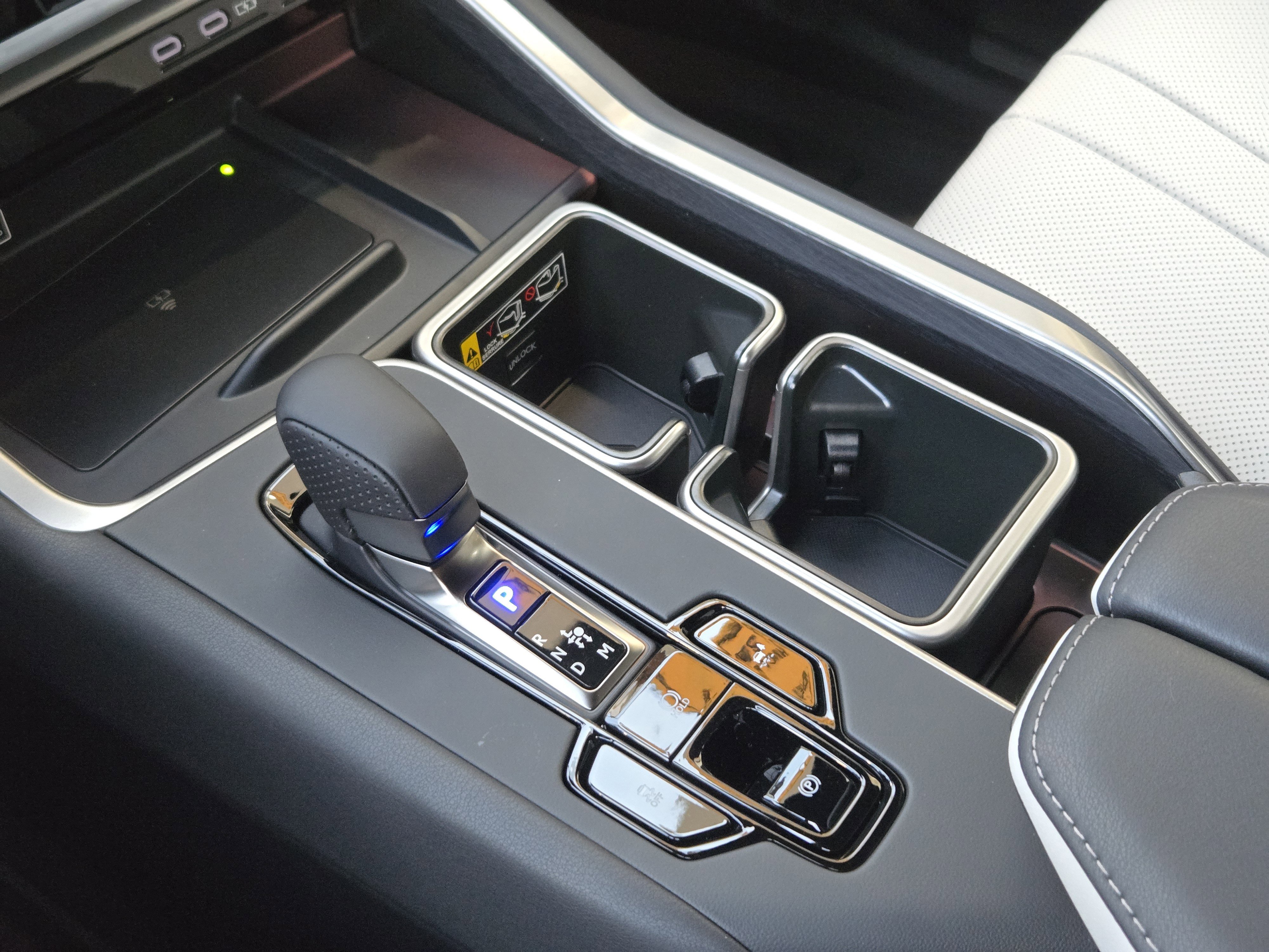 New 2026 Wind Chill Pearl Lexus F SPORT PERFORMANCE PREMIUM AWD image 15