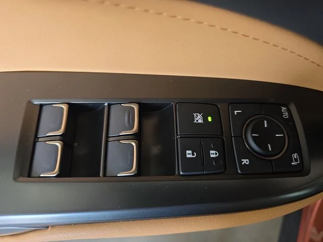 New 2026 Copper Crest Lexus LUXURY AWD image 25