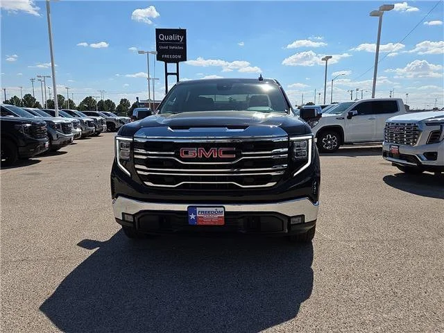 New 2026 Onyx Black GMC SLT image 8