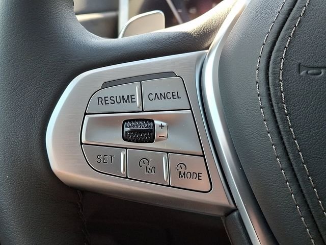 New 2026 Black Sapphire Metallic BMW xDrive40i image 19