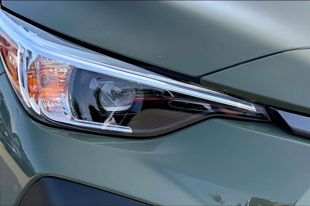 Used 2026 Green Subaru Premium image 29