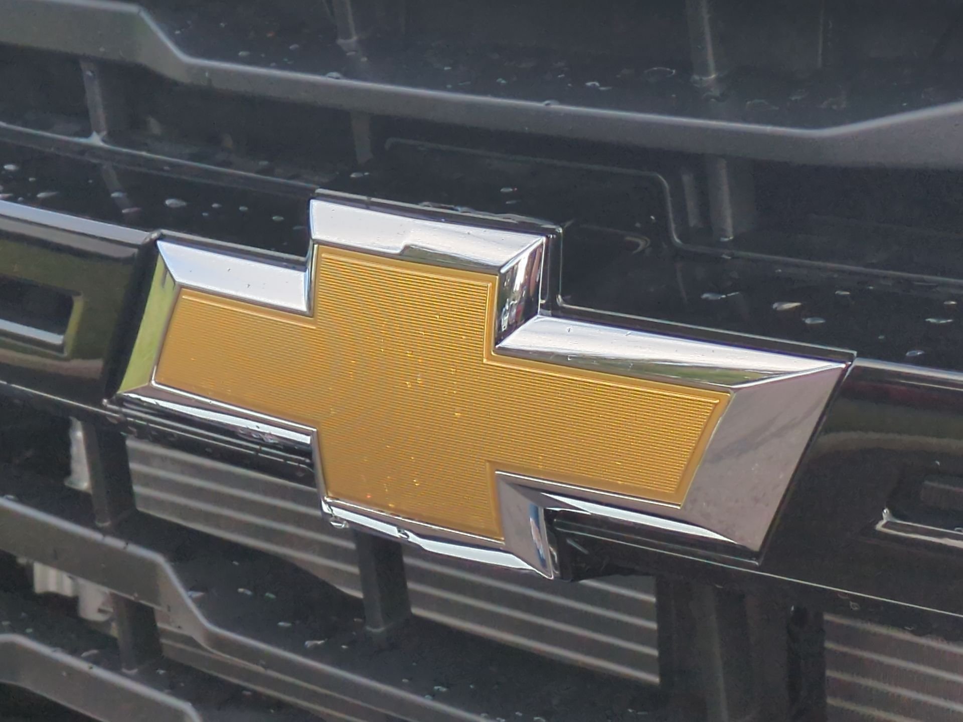 New 2025 Summit White Chevrolet Work Truck image 62