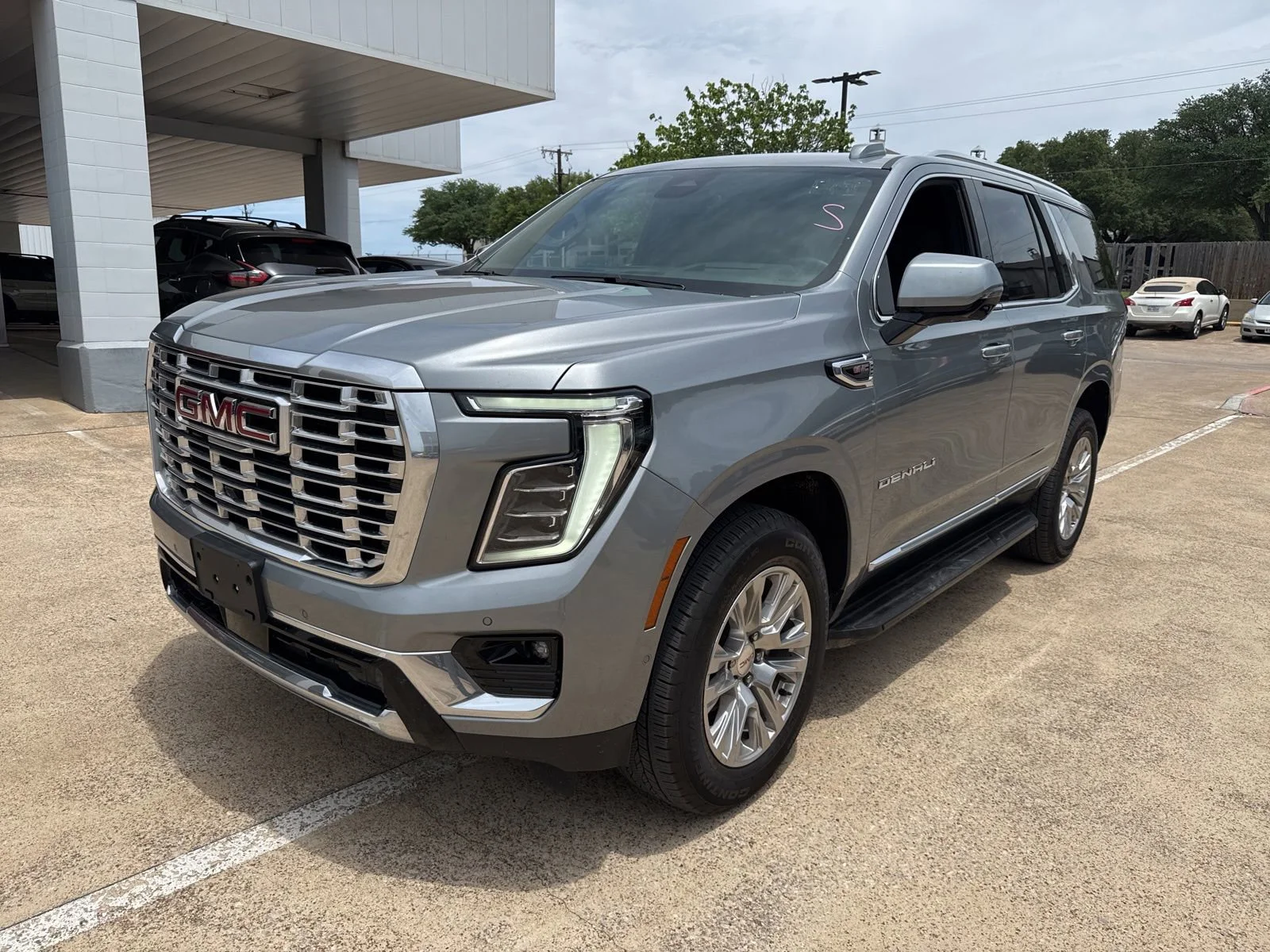 2025 GMC Yukon 4WD Denali's photo