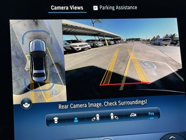 2025 Mercedes-Benz C-Class Sedan C 300 - Photo 38