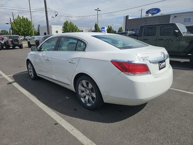 Used 2010 Summit White Buick CXL image 9