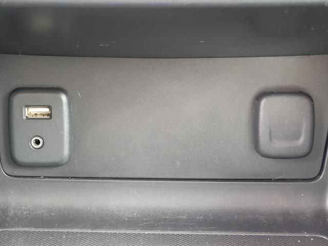 Used 2016 Gray Chevrolet LT image 31