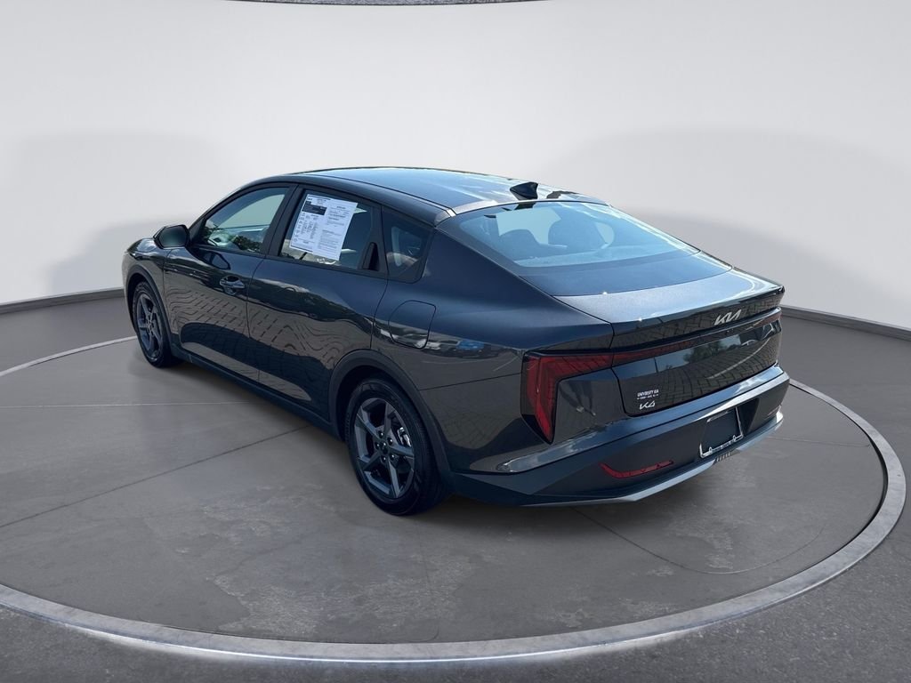 Used 2026 Gray Kia LXS image 5